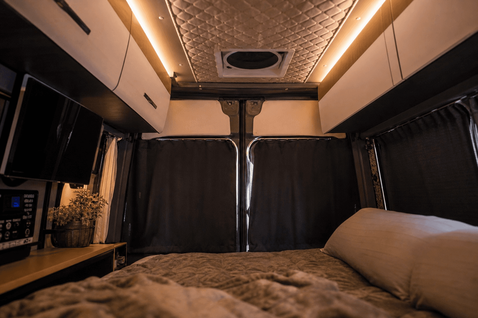Cortina blackout para motorhome: guia de privacidade